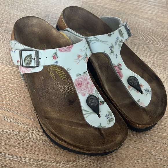 Birkenstock Floral White Sandals - Picture 1 of 11